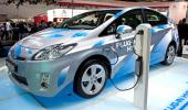 Charge 'sharing' by electric cars could ease strain on power grid